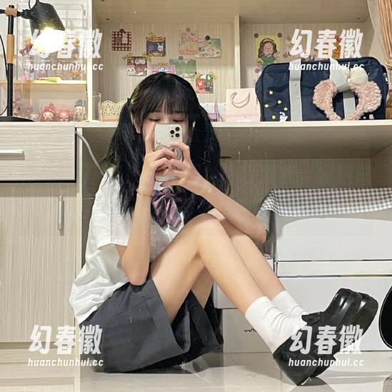 ‘51cccn网址’呼唤我，我跑过去，结果只是看了个优雅的猫摔倒！