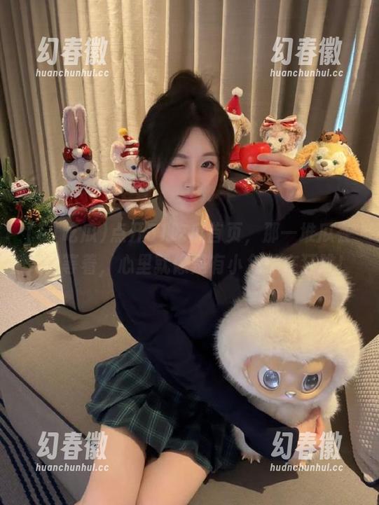 点开51吃瓜首页，那一堆瓜在入口等着，心里就像是有小兔子在狂跳！