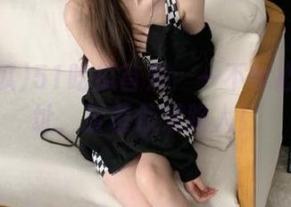 51吃瓜首发：一不小心走错地址，反差惊呆路人！