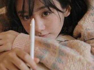51吃瓜网发布今日的八卦大餐，小心别让瓜汁溅到身上哦