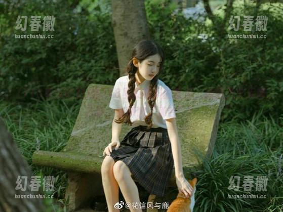 在718黑瓜吃料的首页，捡到几个无聊八卦，来聊聊“那啥”！