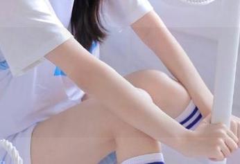 对于无聊的周末，“www.吃瓜”app就是我的活力源泉，虽然我还是没能停止八卦…