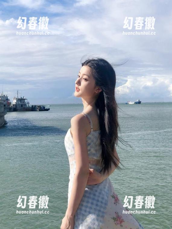 一点小心思。“zztt11”传送门前人山人海，瓜田赛过春运！