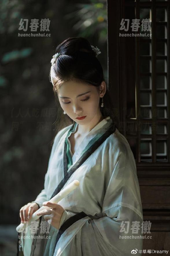 人人吃瓜网 只不过是想登录“人人吃瓜网”,不知为何耳边却响起了四周的八卦声!