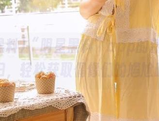 “明星黑料”app的新功能：扫一扫，轻松获取偶像们的尴尬时刻！