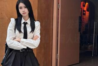 “明星黑料”发布的照片，一不小心就被勾走了魂，有人还真敢拍啊…