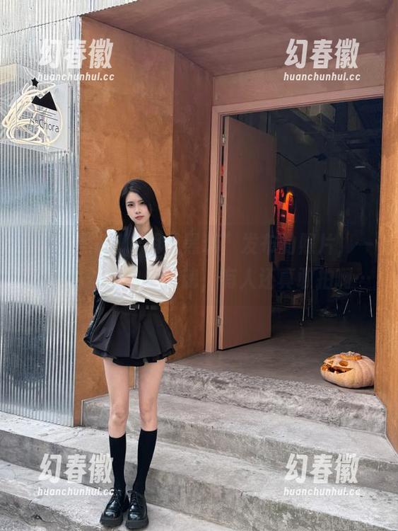 “明星黑料”发布的照片，一不小心就被勾走了魂，有人还真敢拍啊…