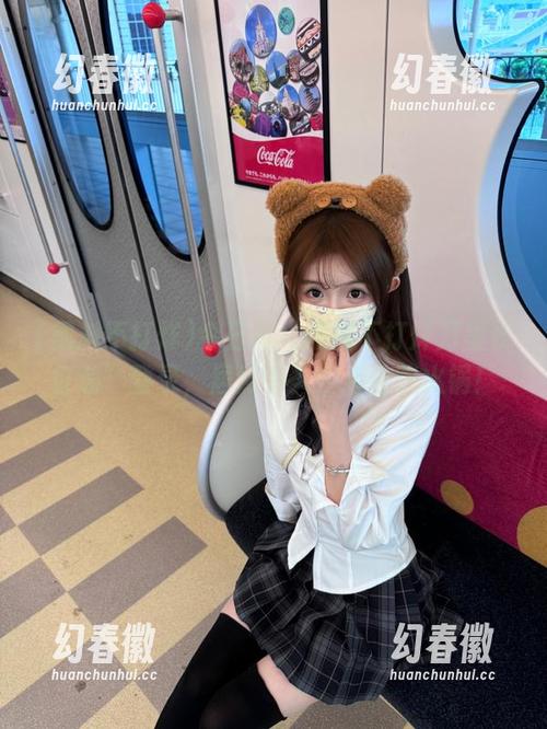 今日份“黑料不打烊万里长征篇”登录，居然有人在后台吃火锅！