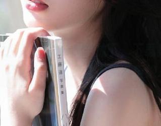 真的请你把手放下，下载黑料社！不打烊的瓜太让人难以拒绝…